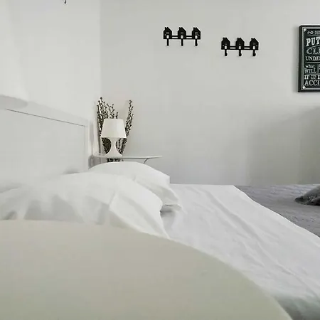 Casa Verde A Como, Con Parcheggio Apartment Como